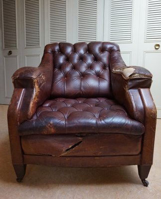 Gentlemans Armchair in Distressed Leather, 1840s-EA-1444812