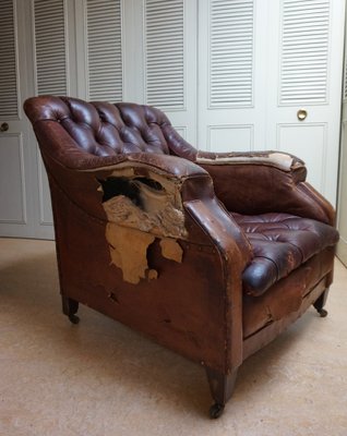 Gentlemans Armchair in Distressed Leather, 1840s-EA-1444812