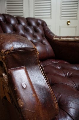 Gentlemans Armchair in Distressed Leather, 1840s-EA-1444812