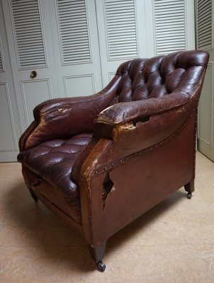 Gentlemans Armchair in Distressed Leather, 1840s-EA-1444812