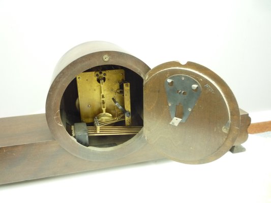 German Art Deco Mantel Clock from Hermle, 1930s-UG-1393379