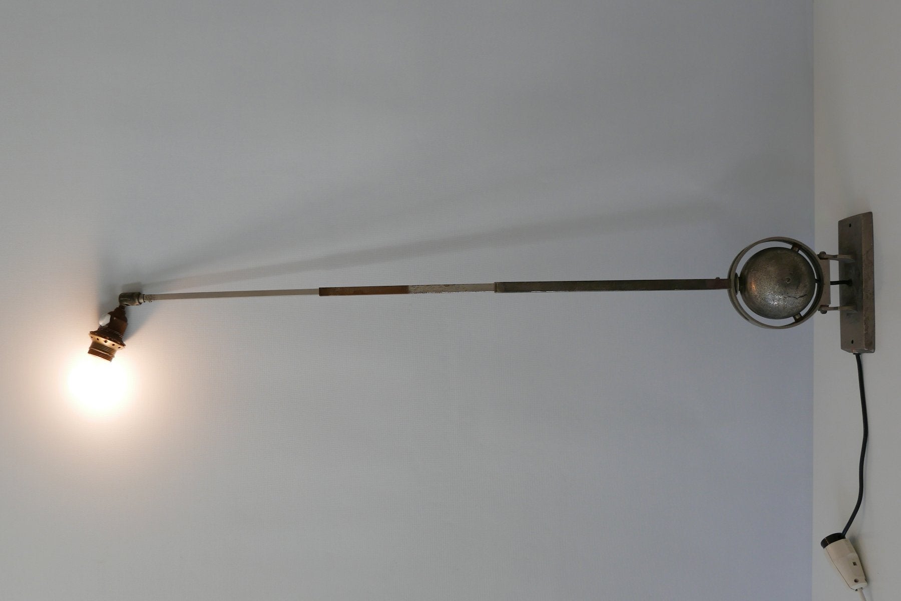 German Bauhaus Articulated Telescopic Wall Light, 1920s