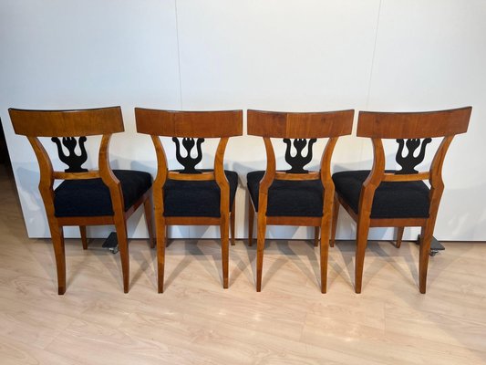 German Biedermeier Chairs in Cherry Veneer, 1830, Set of 4-NNB-1779725