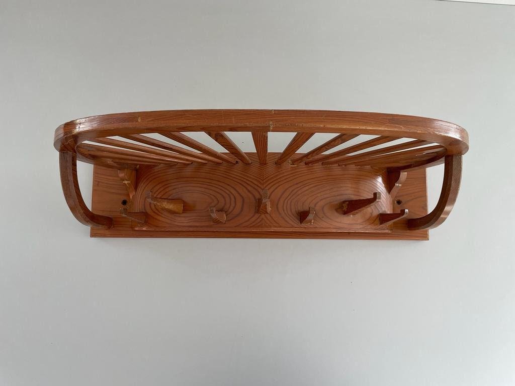 German Craft Wooden Clothes Rack with Seven Hanger