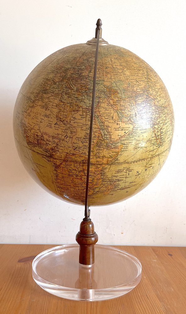 German Globe by Dr. H. Fischer for Wagner & Debes, Leipzig, 1933