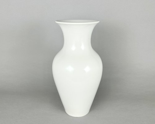 German Handmade Porcelain Vase from Bavaria KPM, 1930s-GYX-1819572