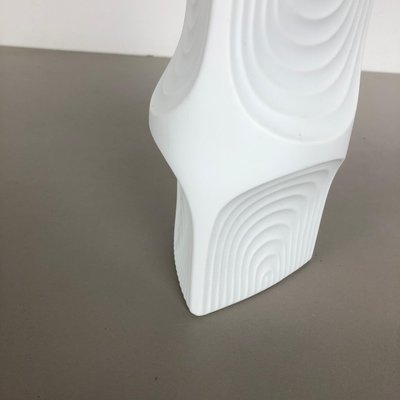 German Op Art Biscuit Porcelain Vase from Ak Kaiser, Germany, 1970s-QZ-1151876