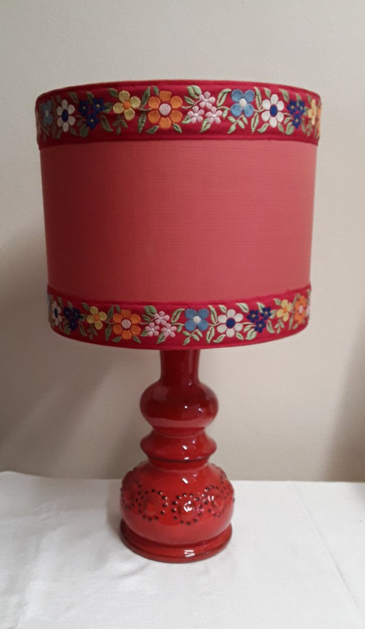 German Table Lamp with Red Patterned Ceramic Foot and Red Fabric Shade, 1970s