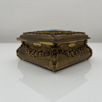 Gilt Bronze Box Portrait in Medallion attributed to De Mandre, France, 1900s-XOM-2036018