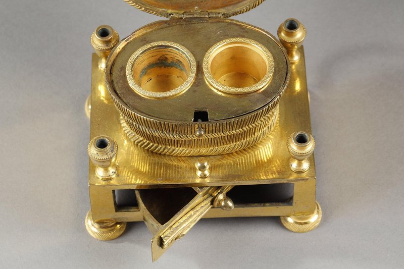 Gilt Bronze Inkwell Forming a Basket of Grapes, 1870