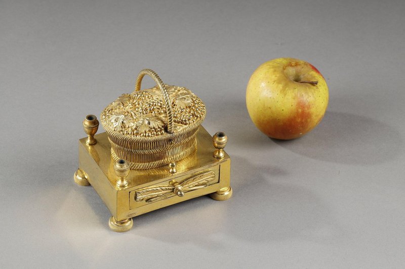 Gilt Bronze Inkwell Forming a Basket of Grapes, 1870