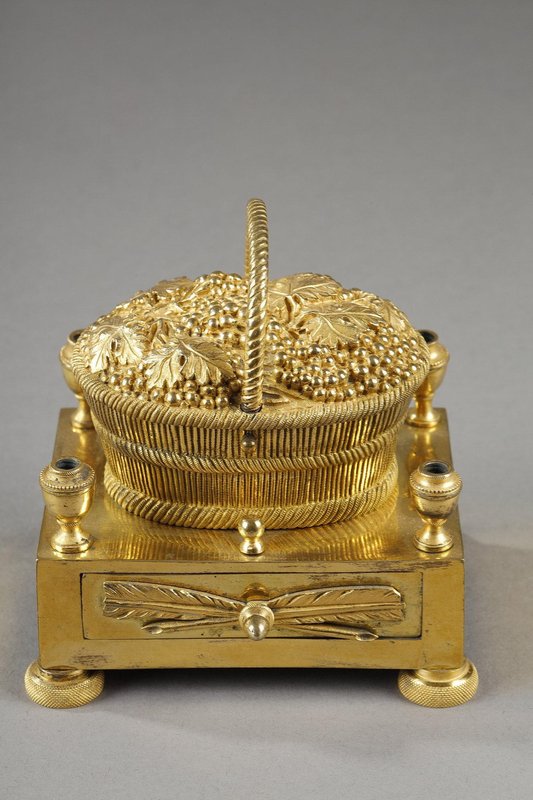 Gilt Bronze Inkwell Forming a Basket of Grapes, 1870