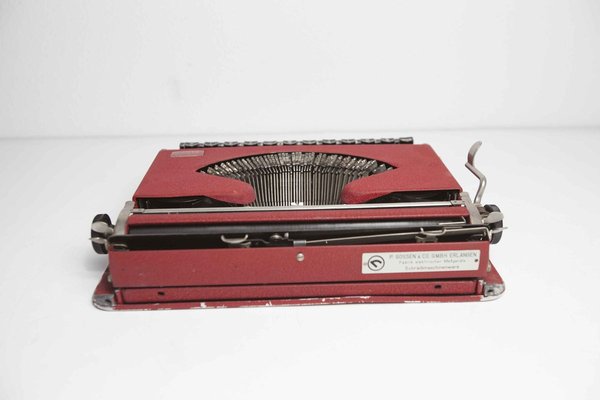 Gossen Tippa Majenta Typewriter, 1950s-VQY-856181