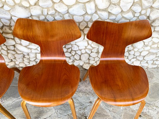 Grand Prix Dining Chairs in Teak by Arne Jacobsen for Fritz Hansen, 1960s, Set of 4-ZM-1285414