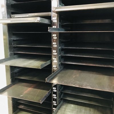 Green Printing Steel Cabinet with Shelves-LCQ-854070