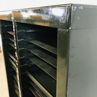 Green Printing Steel Cabinet with Shelves-LCQ-854070