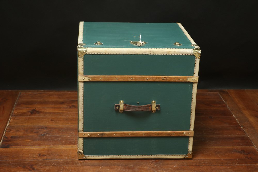 Green Womens Hat Trunk, 1920s