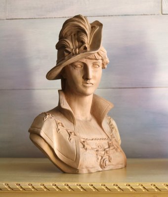 Hand Carved Female Bust in Linden Wood, 1800s-IYX-1768347