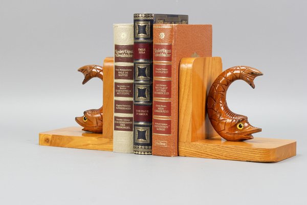 Hand Carved Sturgeons Wooden Bookends, Germany, 1970s, Set of 2-KEG-1369947