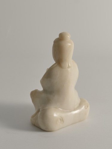 Hand-Carved White Alabaster Figure of Guanyin, China, Early 20th Century