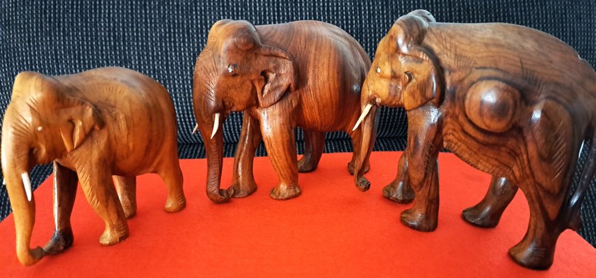 Hand-Carved Wooden Elephants, 1960s, Set of 3-ZYI-1739780