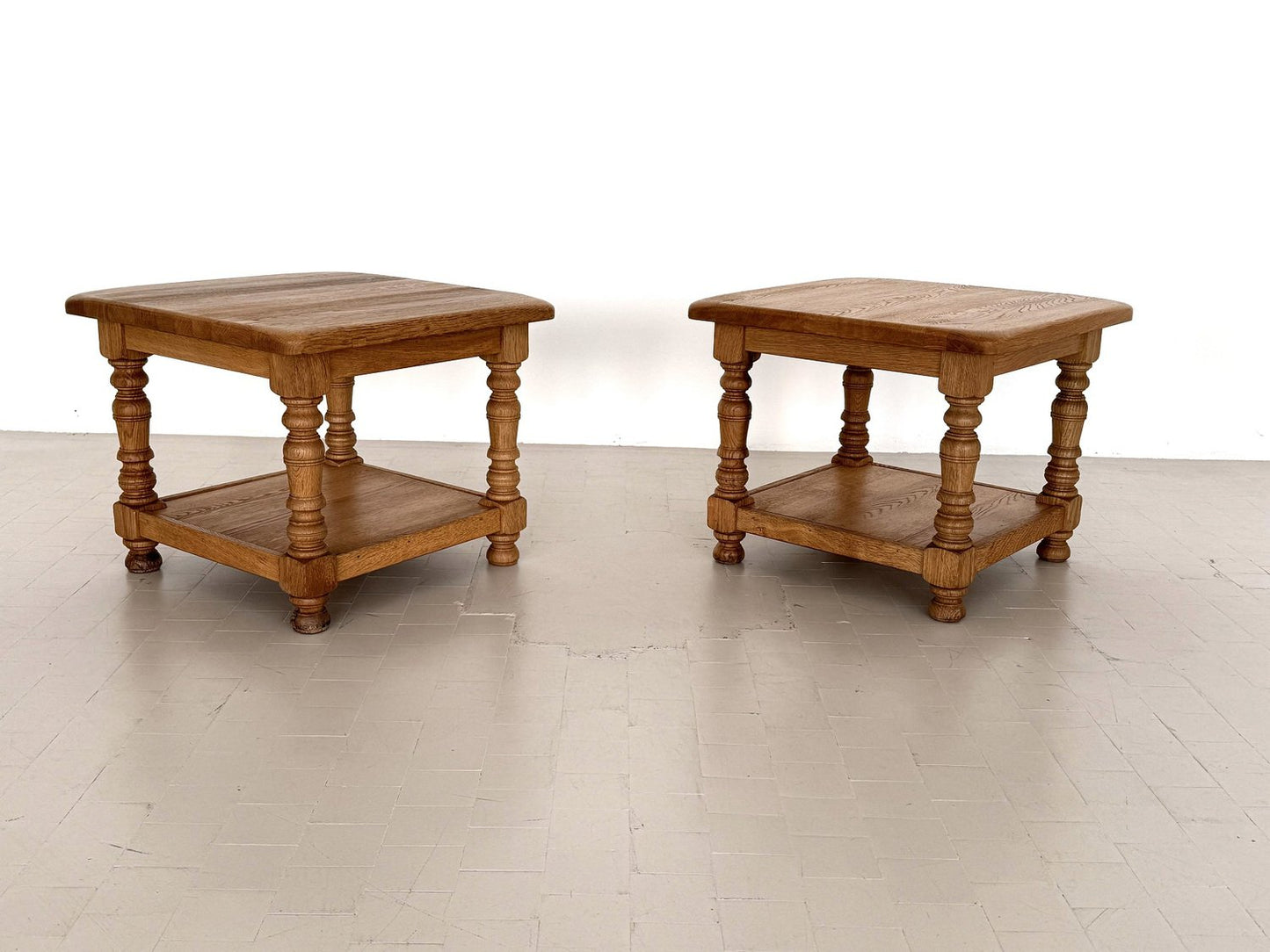 Hand-Crafted Rustic Textured Oakwood Side Tables from Vereinigte Werkstätten München, 1970s, Set of 2