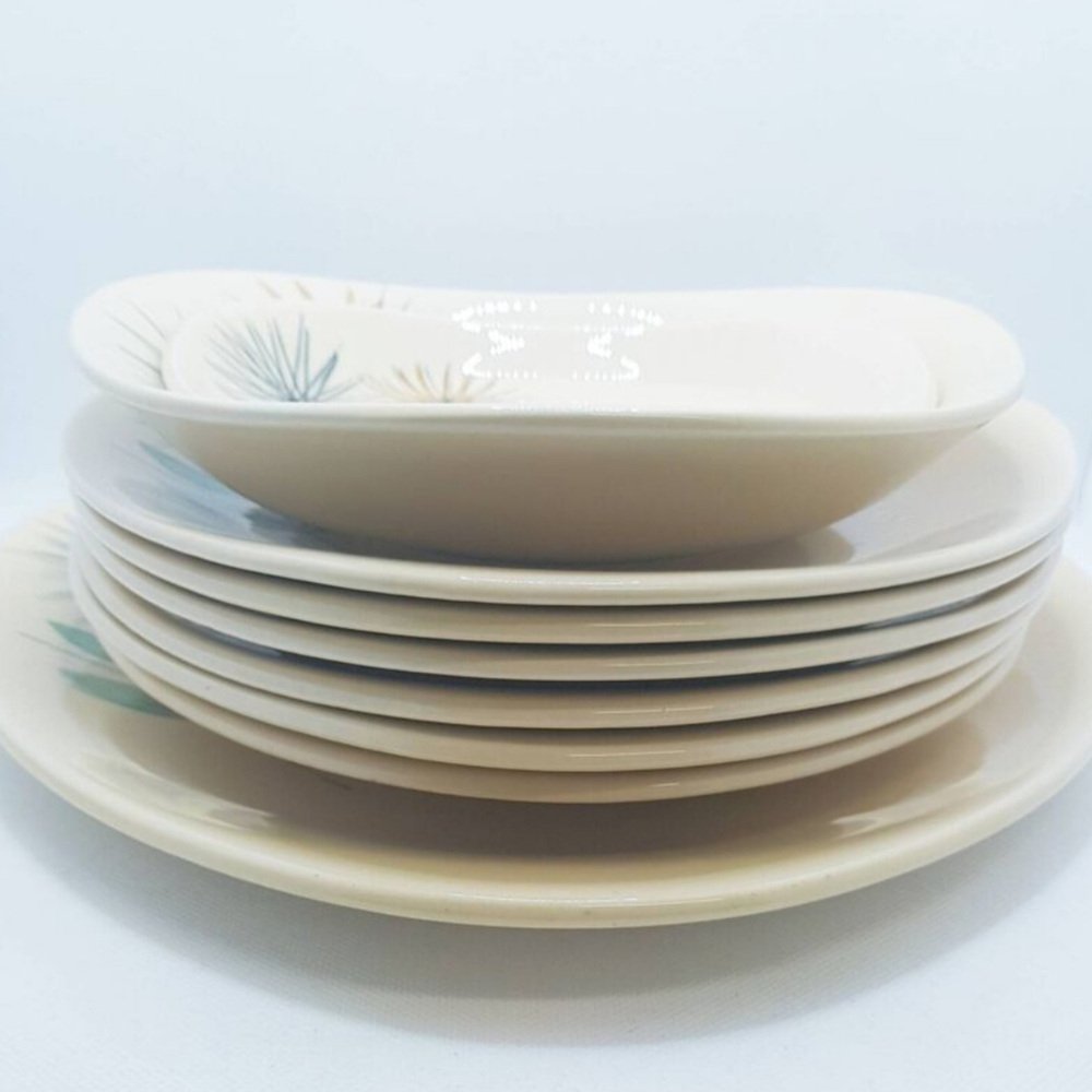 Hand Painted Abstract Dinner Set from St Clément, France, 1960s, Set of 9