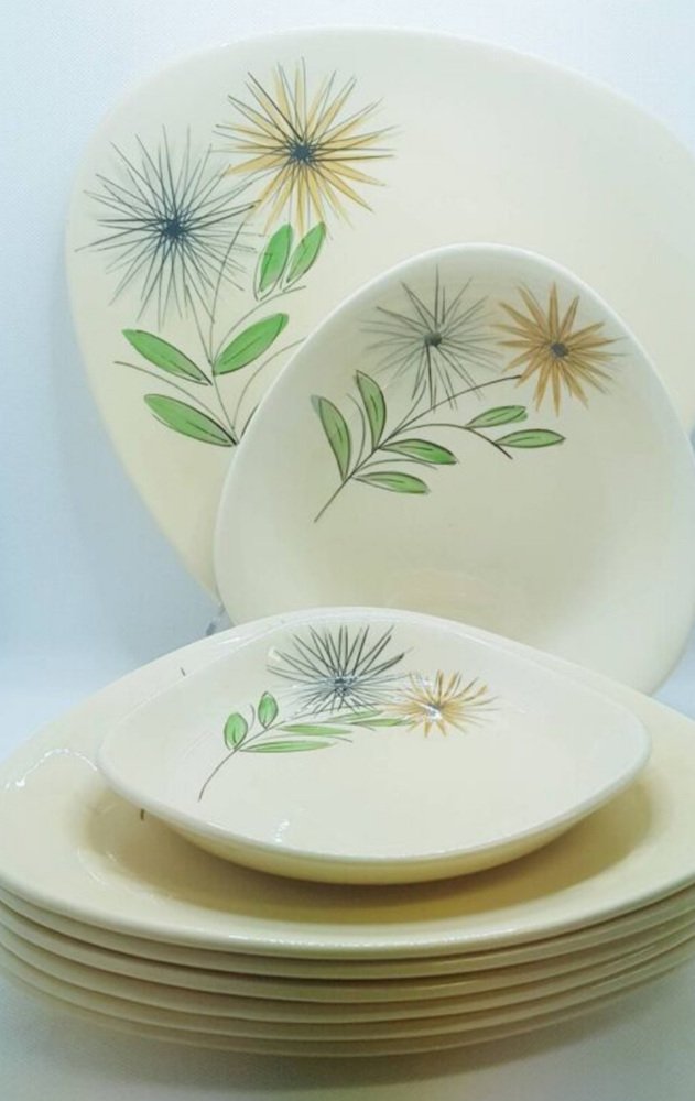 Hand Painted Abstract Dinner Set from St Clément, France, 1960s, Set of 9