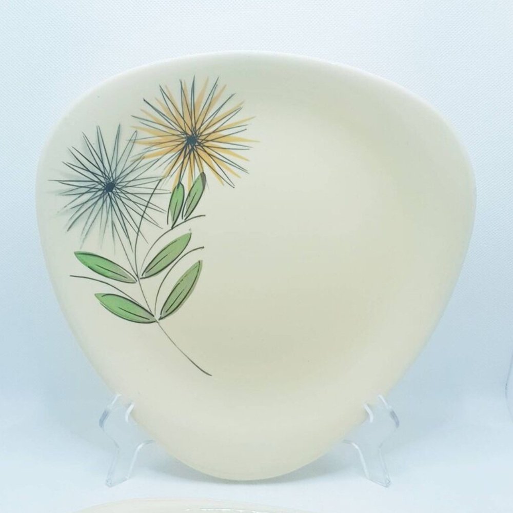 Hand Painted Abstract Dinner Set from St Clément, France, 1960s, Set of 9