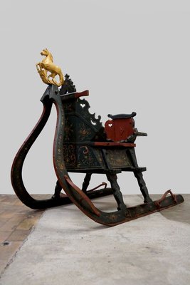 Hand-Painted Antique Sleigh with Golden Horse-GQ-784778