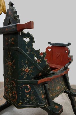 Hand-Painted Antique Sleigh with Golden Horse-GQ-784778