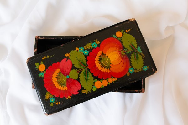 Hand-Painted Jewelry Box of Soviet Origin, 1970s-EBW-2017117