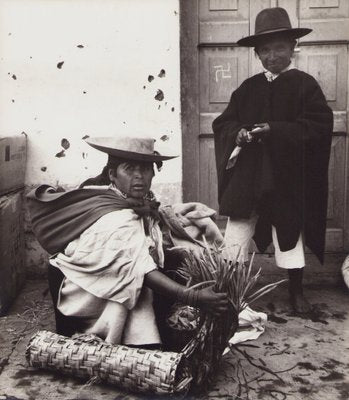 Hanna Seidel, Ecuadorian Seller at Market, 1960s, Black and White Photograph-DYV-1401410