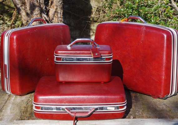 Hard Suitcases from Sansonite, 1970s, Set of 4-KNM-891392