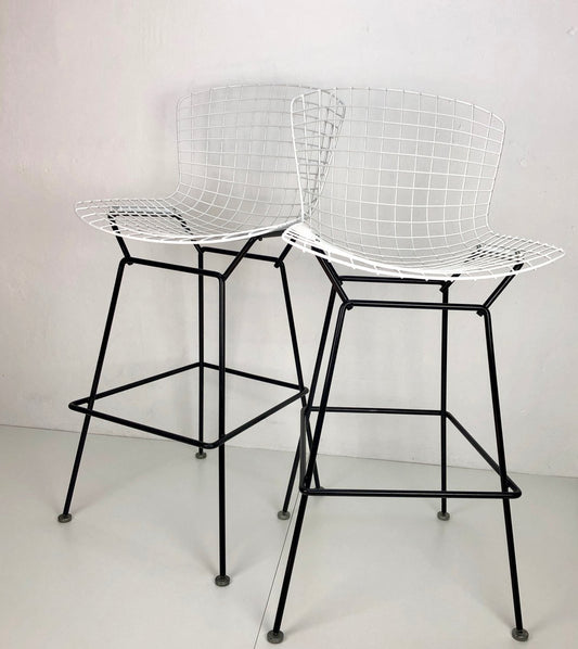 Harry Bertoia Bar Stool °427° in Rilsan Coating Black-White by Harry Bertoia for Knoll International, 1970s, Set of 2