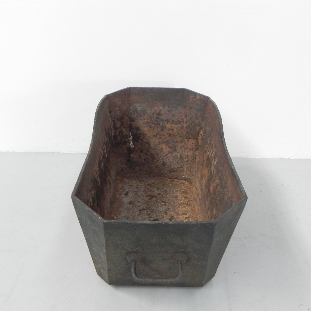 Heavy Cast Iron Planter