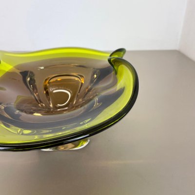 Heavy Multicolor Murano Glass Centerpiece Bowl With Shell Element Murano, Italy, 1970s-QZ-1298045