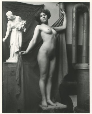 Heinrich Zille, Image from Nude Studies (Edition Griffelkunst), 1999, Photograph-DYV-1780880