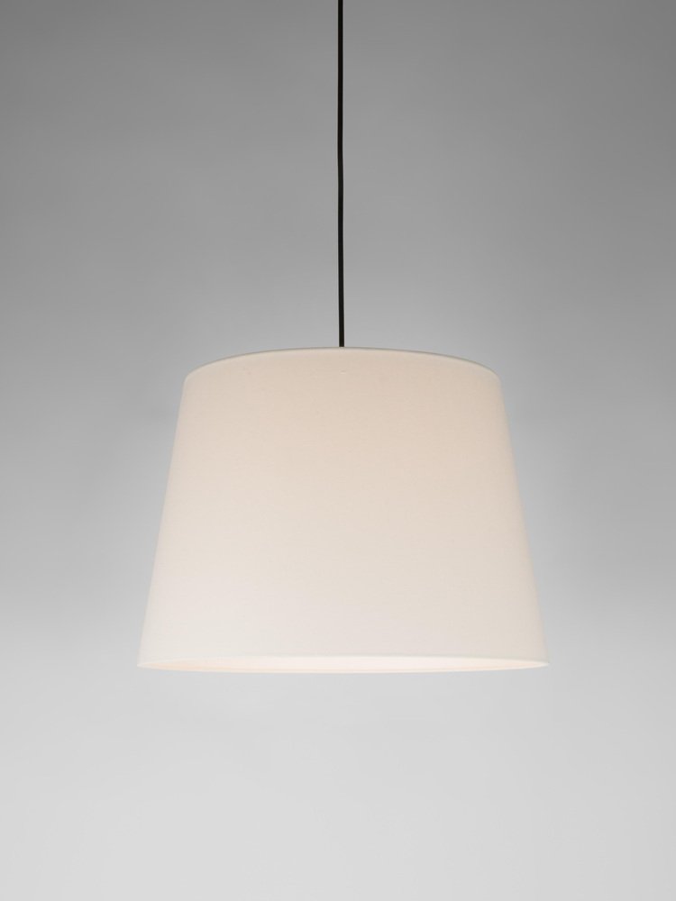 Hite Sísísí Conical Gt1 Pendant Lamp by Santa & Cole