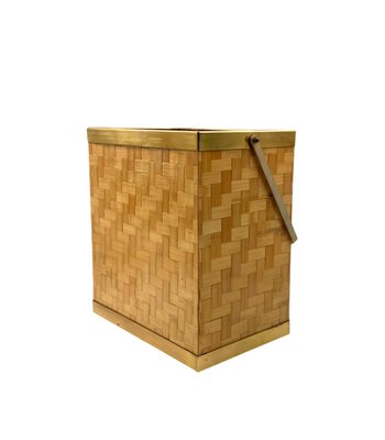 Hollywood Regency Brass and Woven Bamboo Magazine Rack, 1970-TXN-2032298