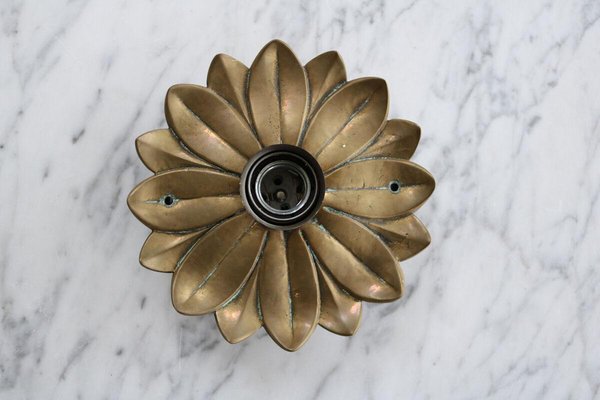 Hollywood Regency Brass Flower Wall Lamp, 1960s-FJP-1771636