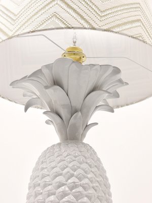 Hollywood Regency White Pineapple Table Lamp from Tommaso Barbi, Italy, 1970s-MWV-1794106