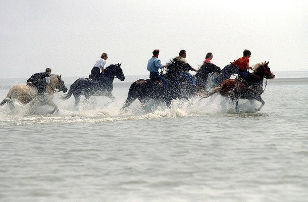 Horse Riding, Race at Rising Tide, 2003, Color Photograph-OBQ-1291225