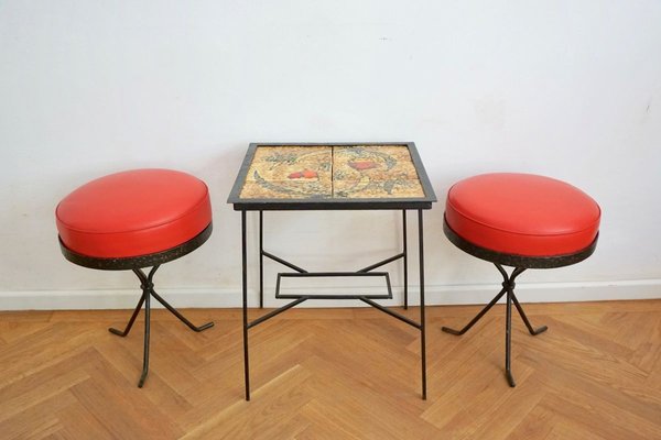 Hungarian Ceramic Side Table & Red Stools, 1969, Set of 3-HYJ-750731