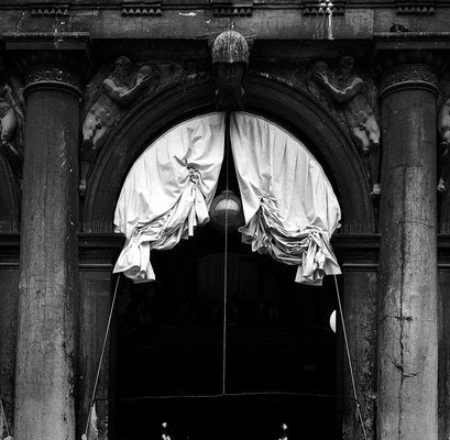 Ian Sanderson, Venice, 2002, Photographic Print, Framed-OBQ-942645