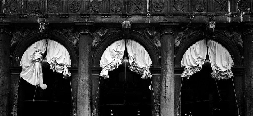 Ian Sanderson, Venice, 2002, Photographic Print, Framed-OBQ-942645