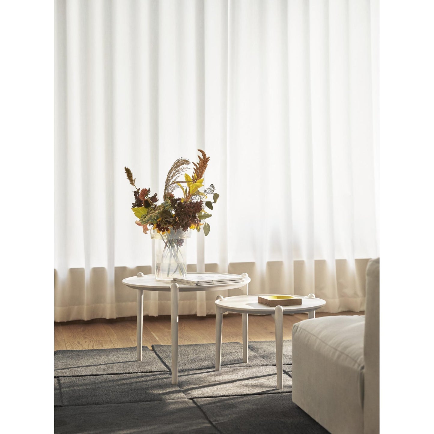 Design House Stockholm Aria Coffee Table Ø50 Low Dark Oak