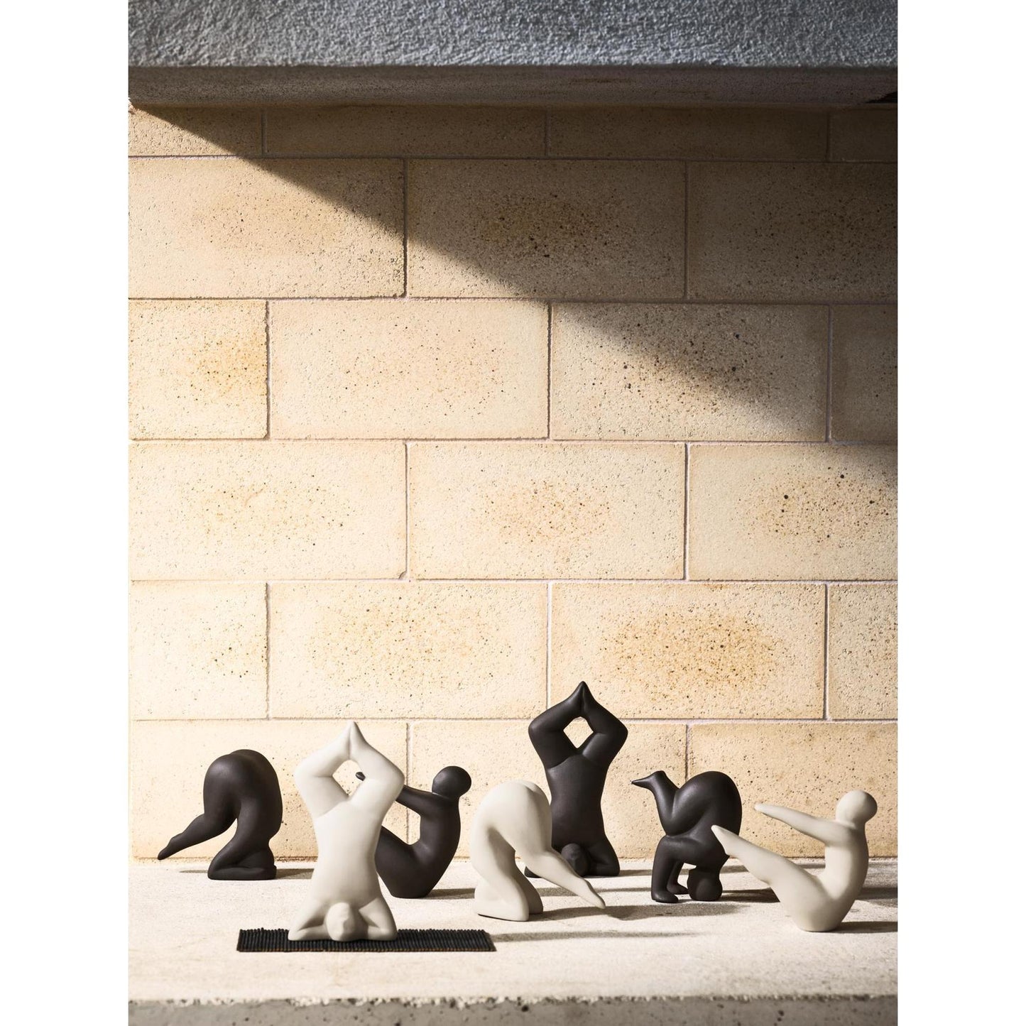 Design House Stockholm Yoga No 3 Sculpture Light Gray