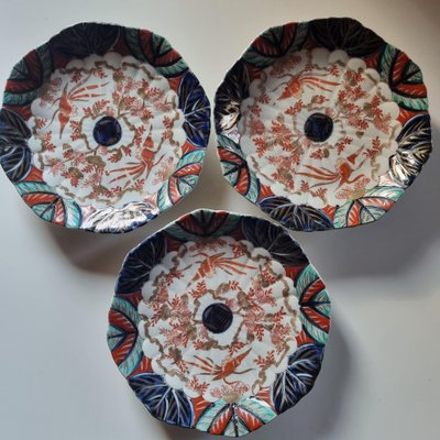 Imari Plates with Bird Decorations and Foliage, 1890s, Set of 3-GSF-1812476