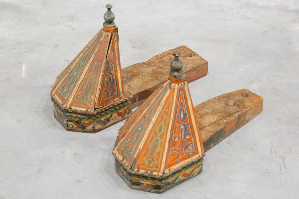 Indian Pinnacle Couple in Polychrome Wood, Set of 2-UJE-1330855